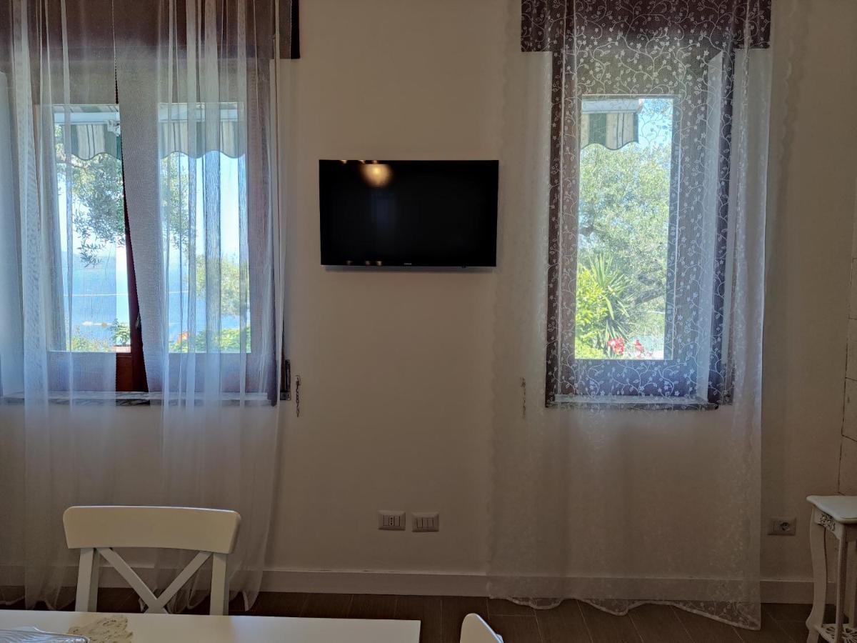 Ferienwohnung Il Nido Del Gabbiano Massa Lubrense Exterior foto